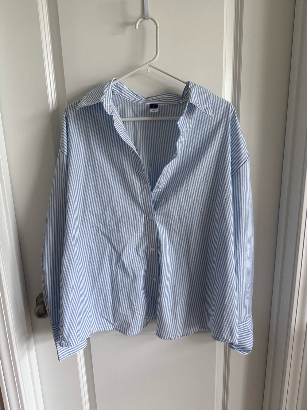 Old Navy Blue and White Striped Button-Down Shirt with Cinched Keyhole Back